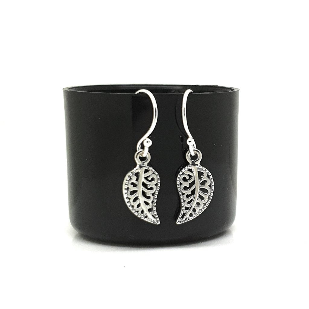 Silver Engraved Filigree Leaf Earrings – Onatah Jewellery - Daughter of the  Earth